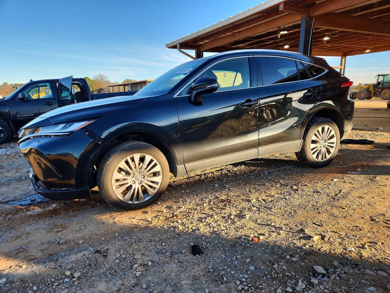2022 TOYOTA VENZA LE