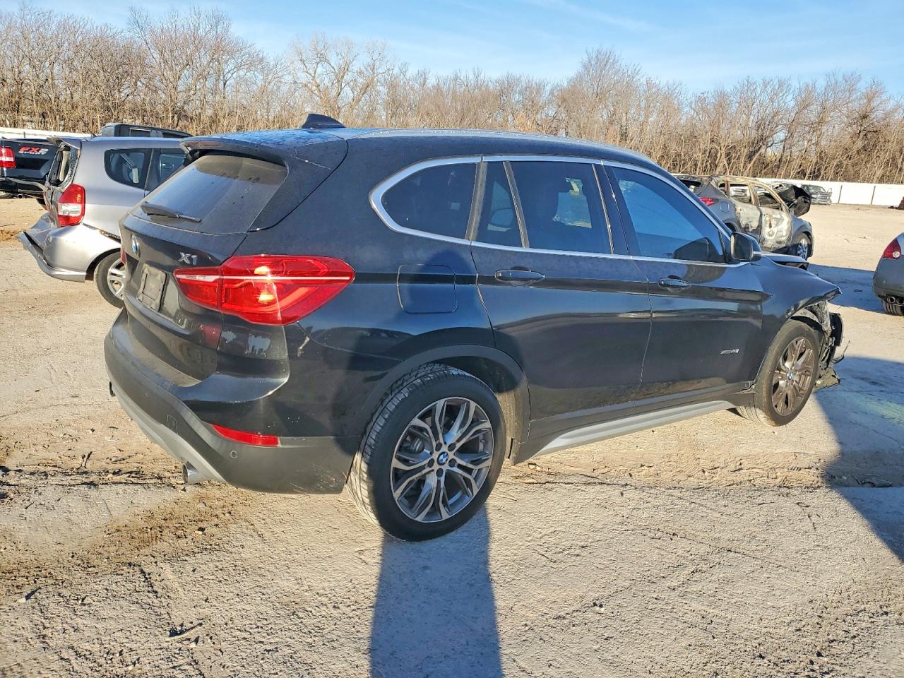 2017 BMW X1 XDRIVE28I — снимка 3