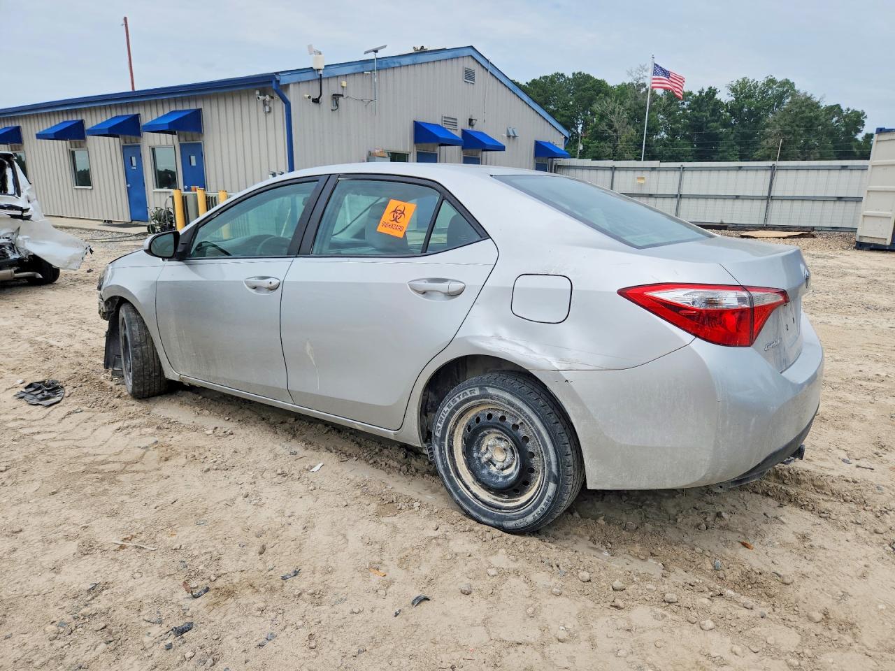 2016 TOYOTA COROLLA LE — снимка 2