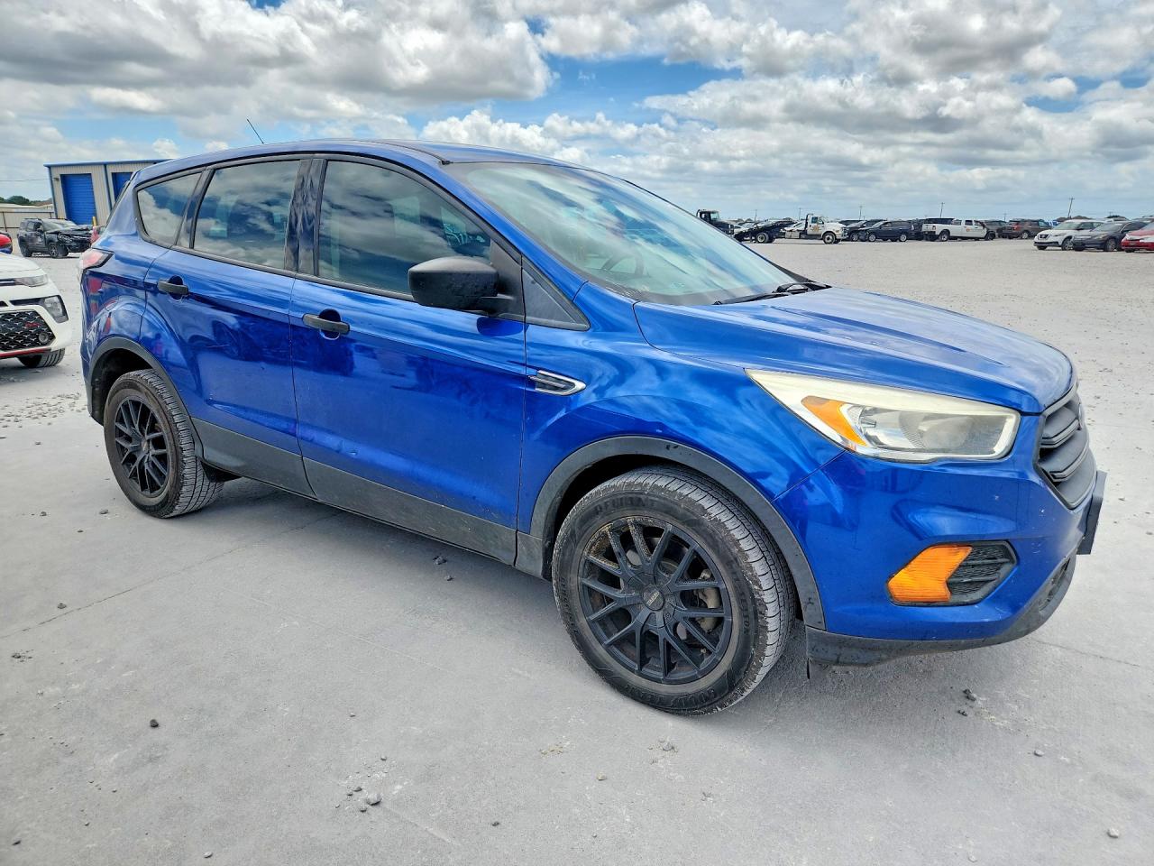 2017 FORD ESCAPE S — снимка 4