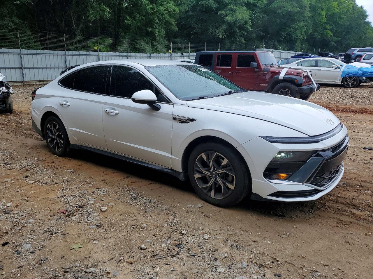 2024 HYUNDAI SONATA SEL — снимка 4