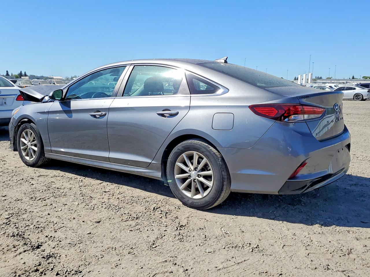 2019 HYUNDAI SONATA SE — снимка 2