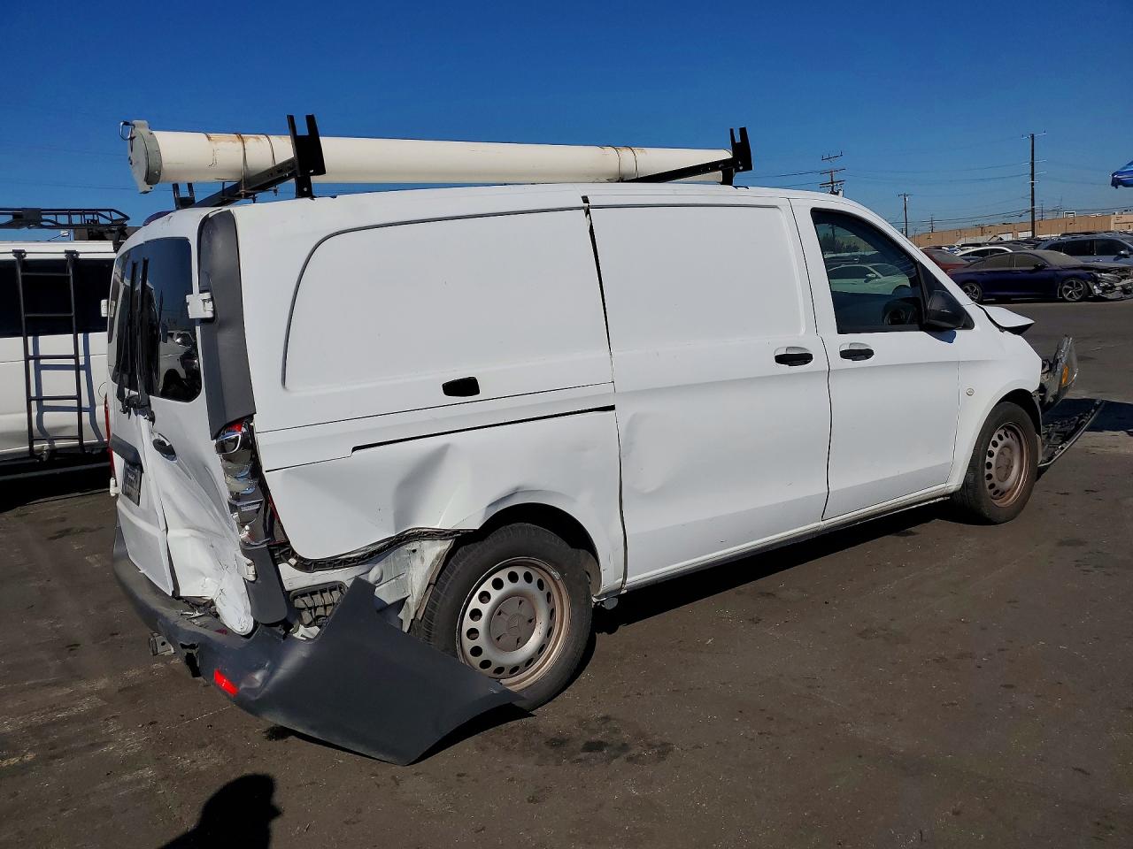 2016 MERCEDES-BENZ METRIS — снимка 3