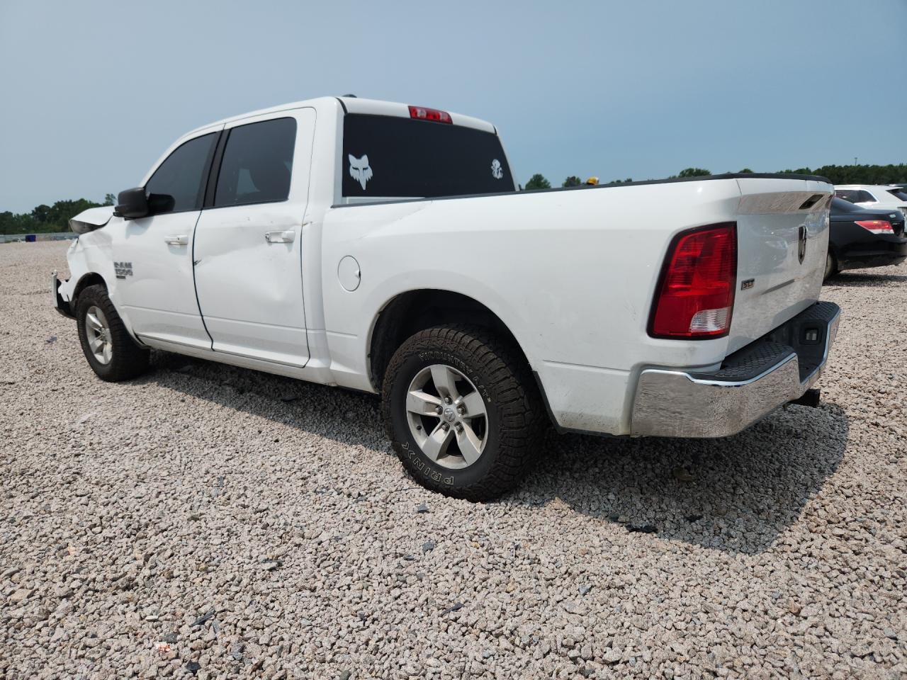 2021 RAM 1500 CLASSIC SLT — снимка 2