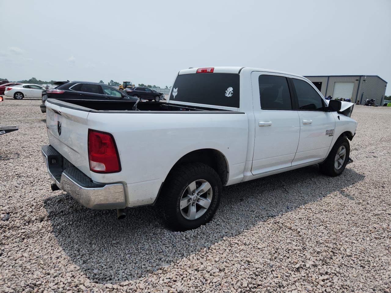 2021 RAM 1500 CLASSIC SLT — снимка 3