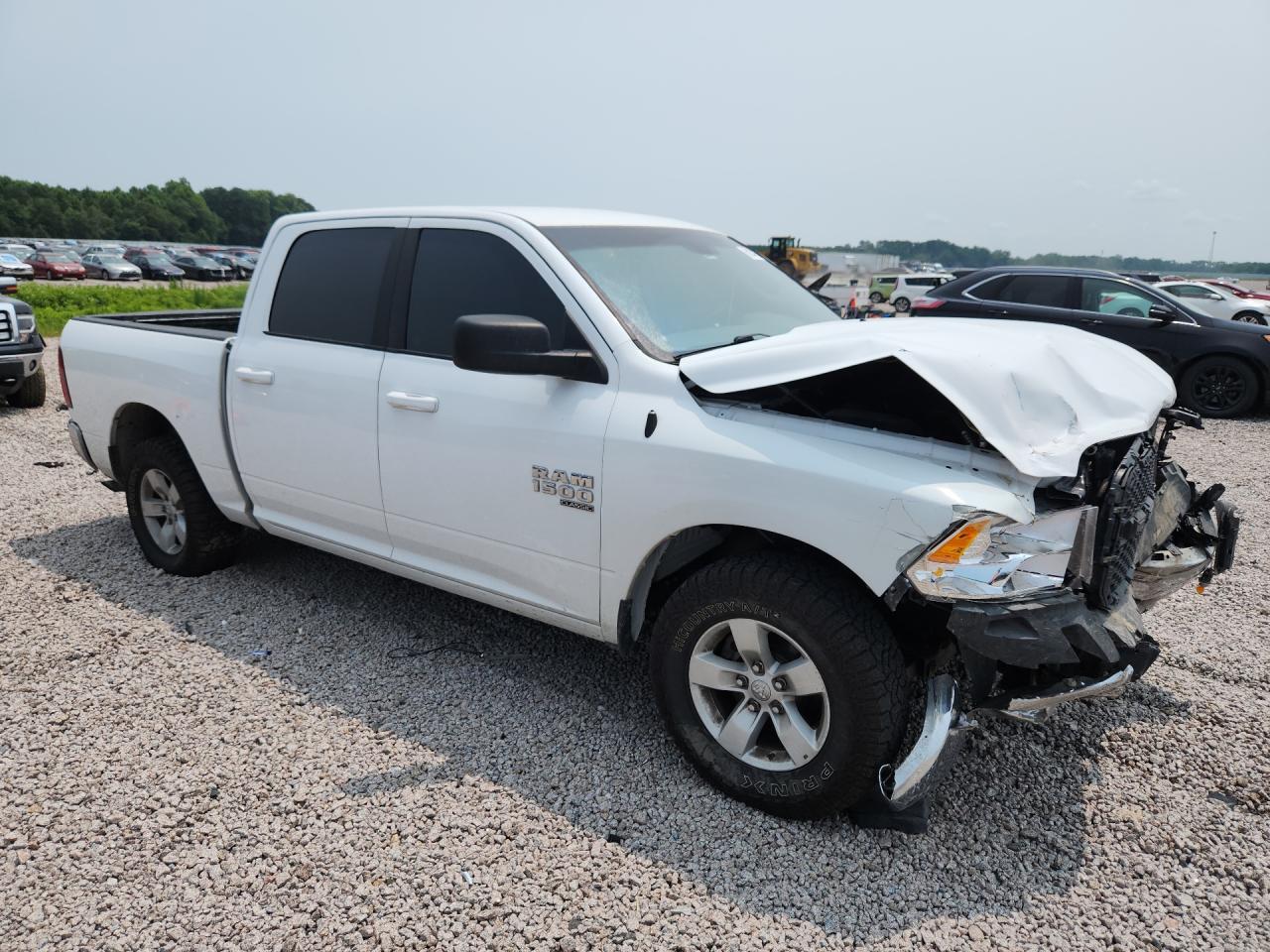 2021 RAM 1500 CLASSIC SLT — снимка 4
