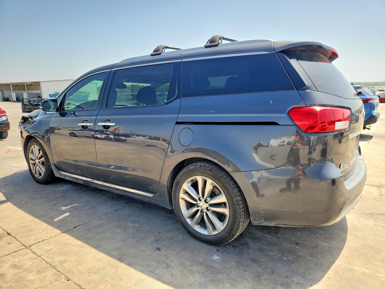 2018 KIA SEDONA SXL — снимка 2