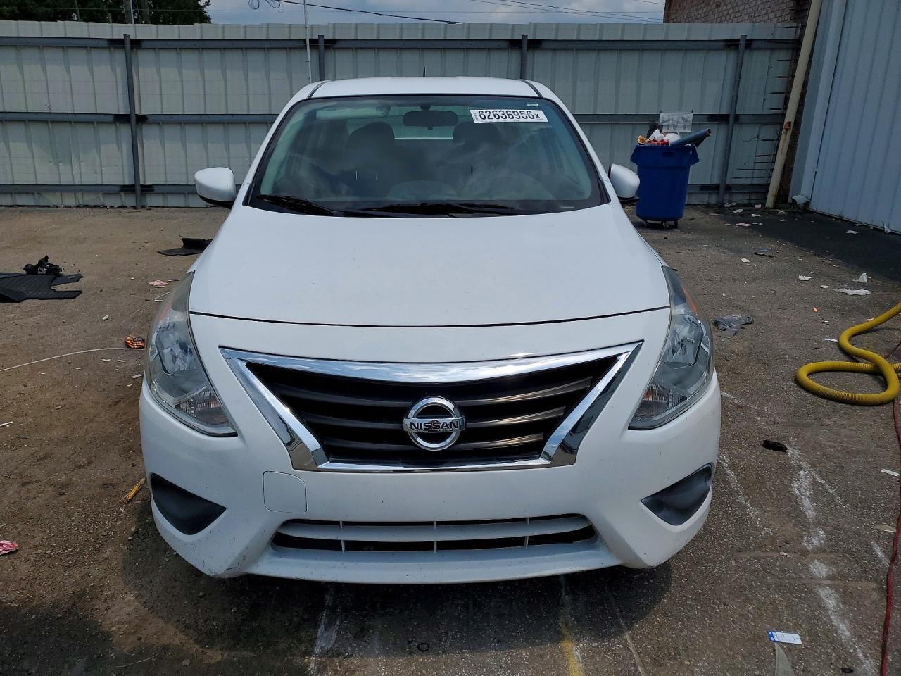 2019 NISSAN VERSA SV — снимка 5