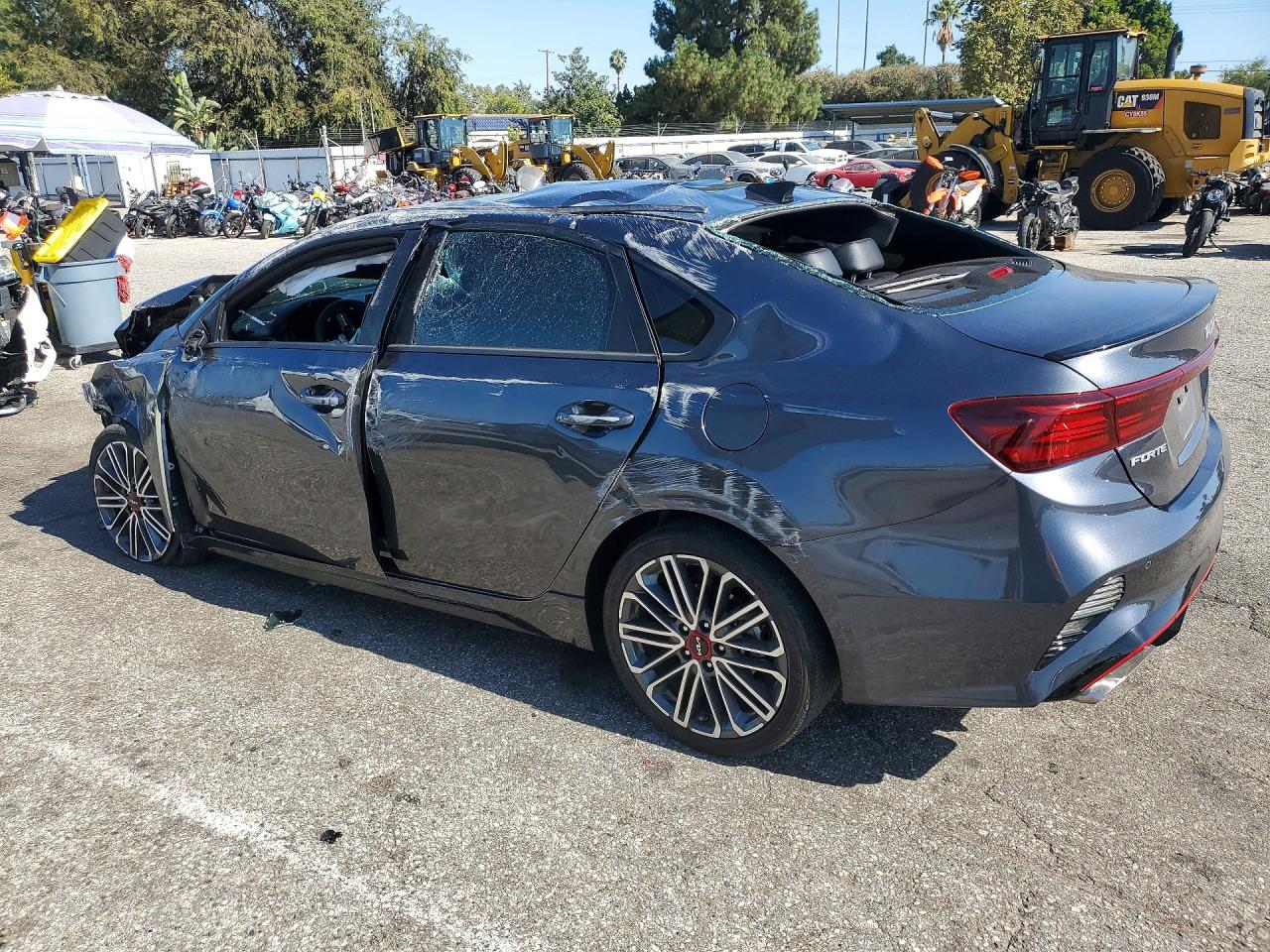 2024 KIA FORTE GT — снимка 2