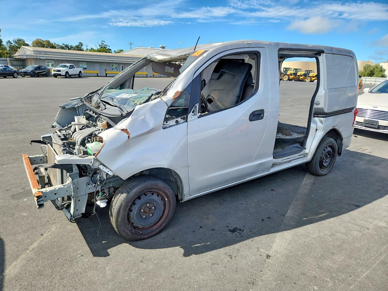 2015 NISSAN NV