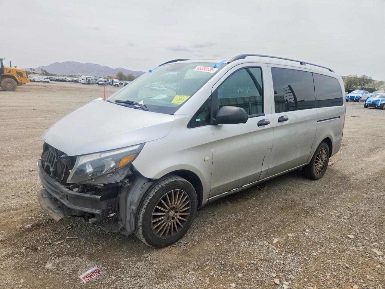 2017 MERCEDES-BENZ METRIS