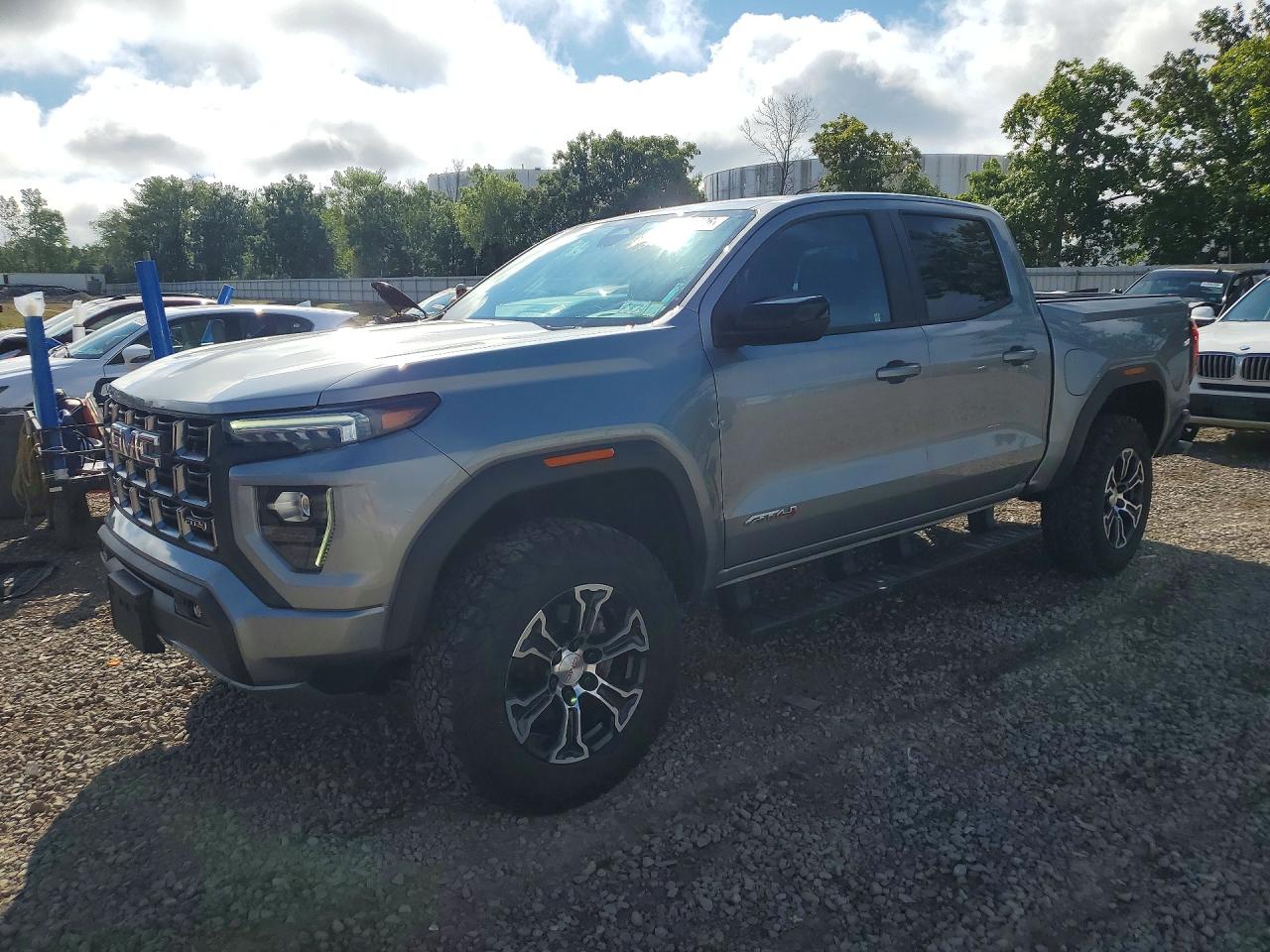 2023 GMC CANYON AT4