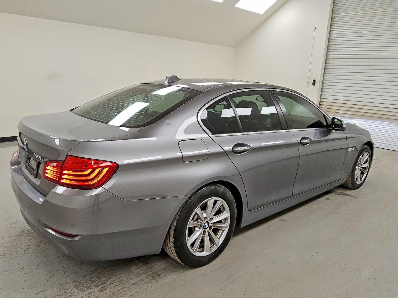 2016 BMW 528 I — снимка 3