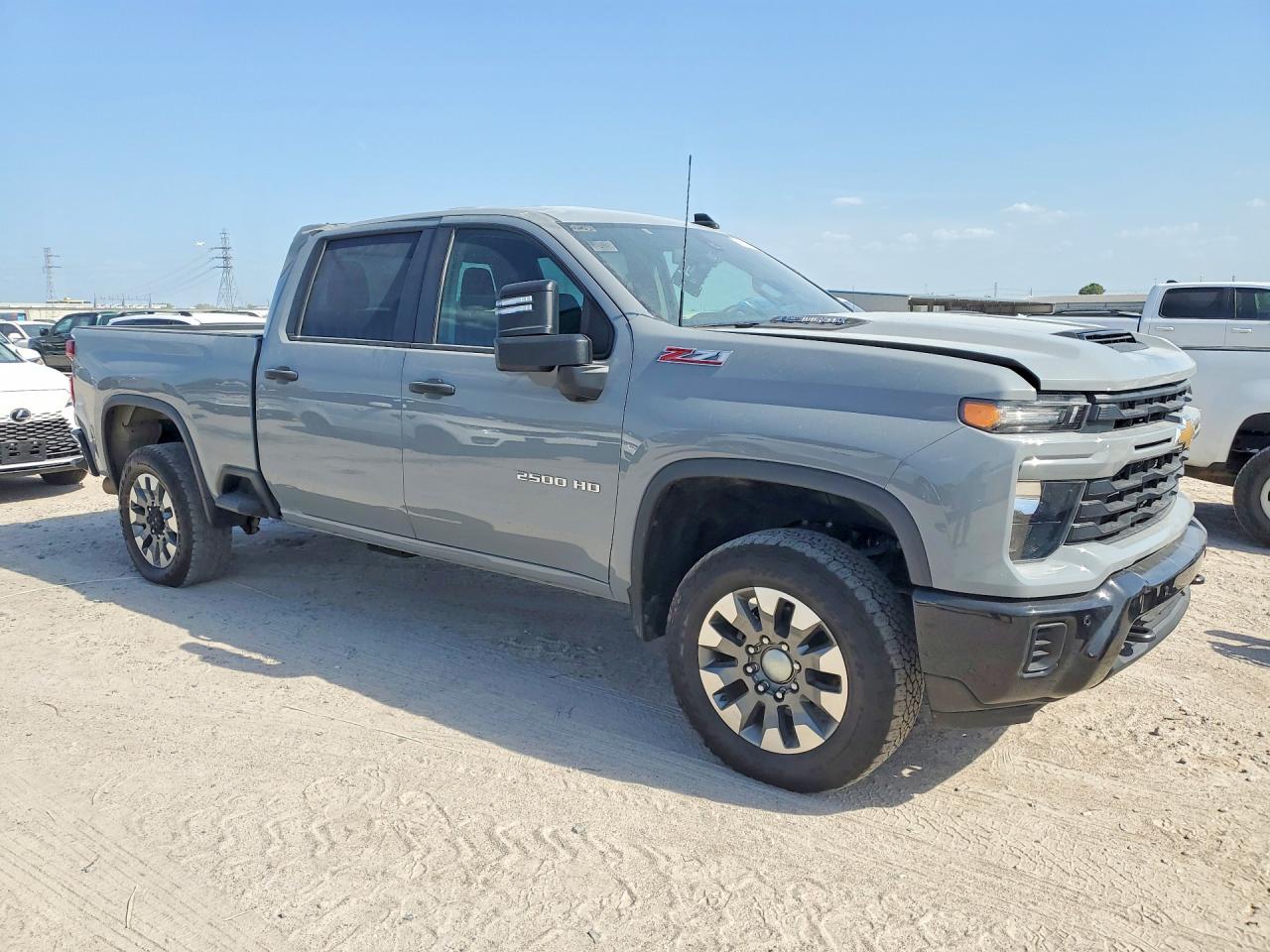 2025 CHEVROLET SILVERADO K2500 CUSTOM — снимка 4