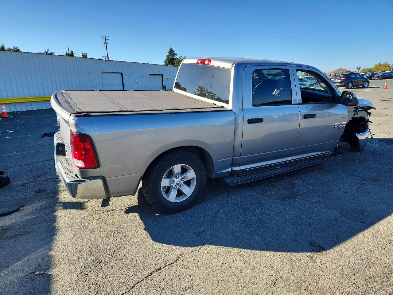 2022 RAM 1500 CLASSIC TRADESMAN — снимка 3