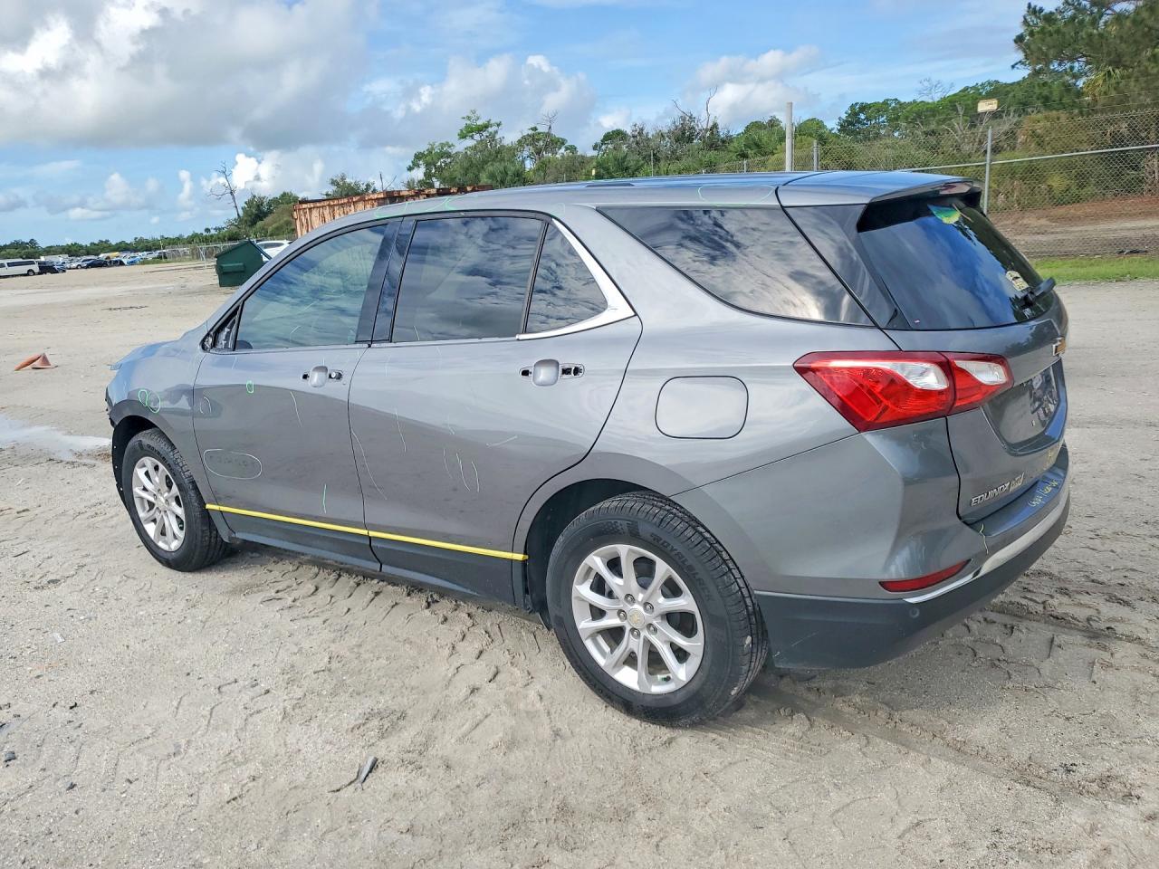 2018 CHEVROLET EQUINOX LT — снимка 2