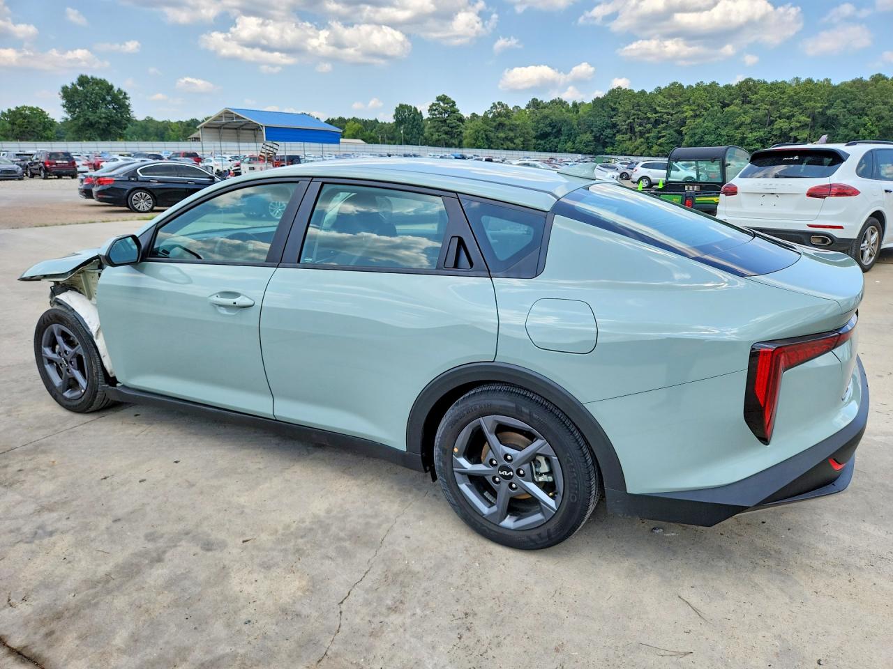 2025 KIA K4 LXS — снимка 2