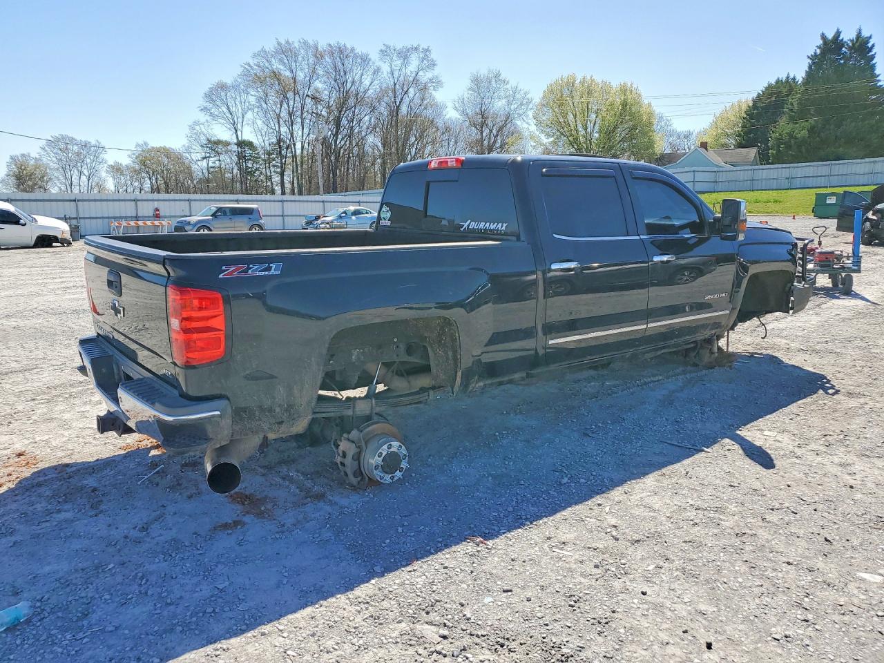 2015 CHEVROLET SILVERADO K2500 HEAVY DUTY LTZ — снимка 3