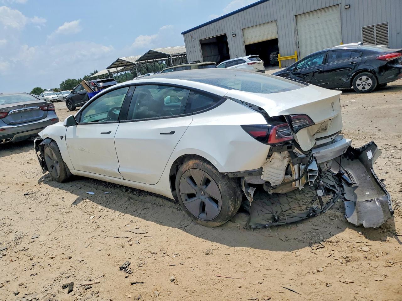 2023 TESLA MODEL 3 — снимка 2