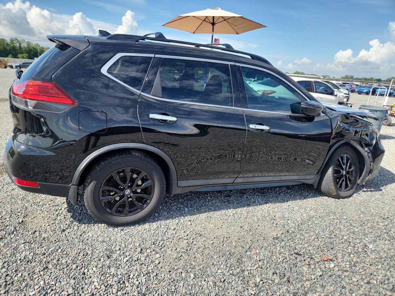 2017 NISSAN ROGUE SV — снимка 3