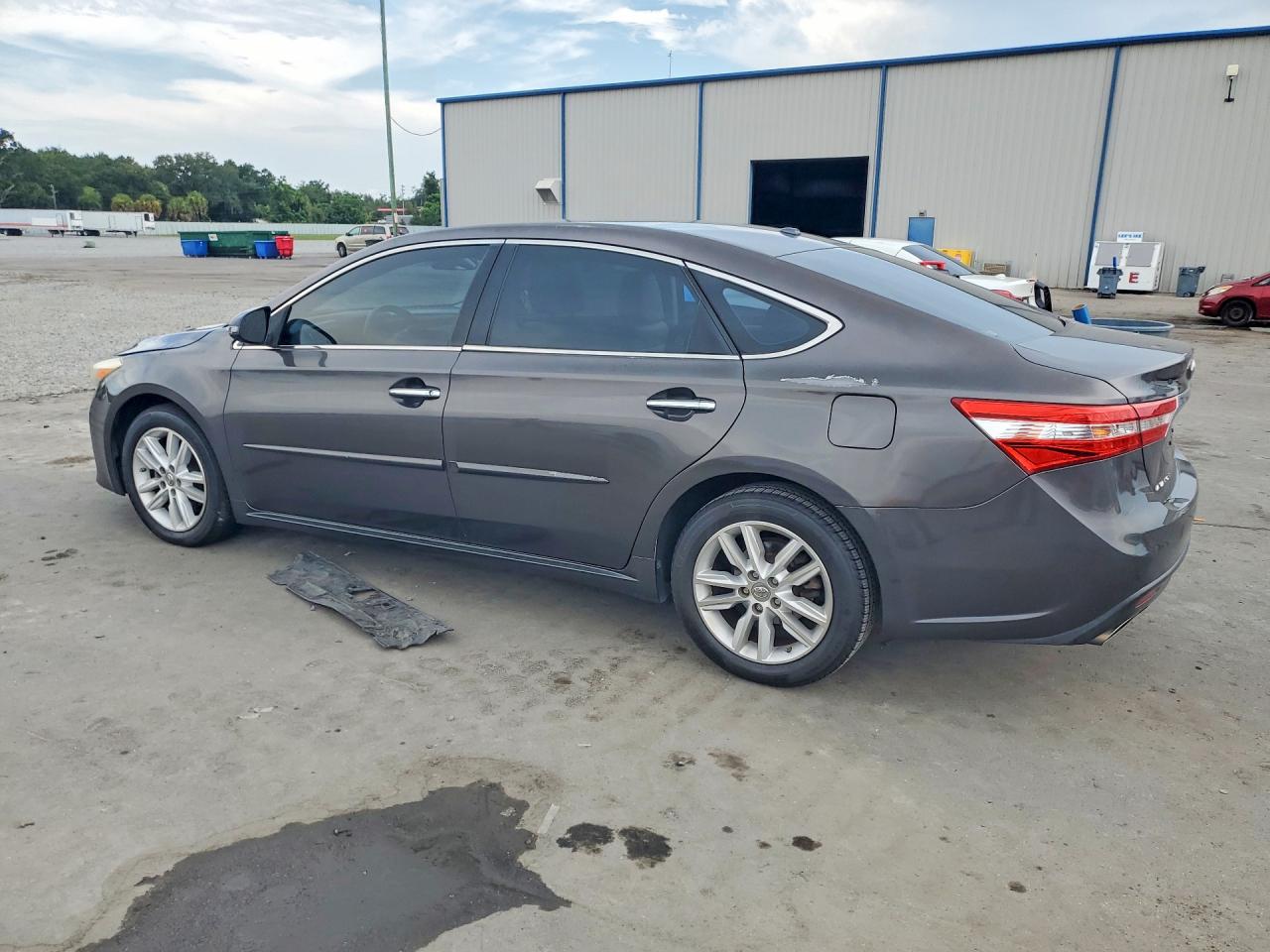 2015 TOYOTA AVALON XLE — снимка 2