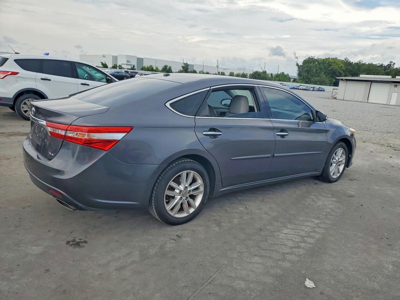 2015 TOYOTA AVALON XLE — снимка 3