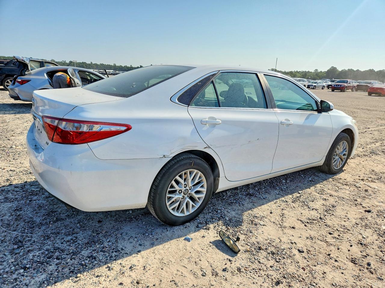 2017 TOYOTA CAMRY LE — снимка 3