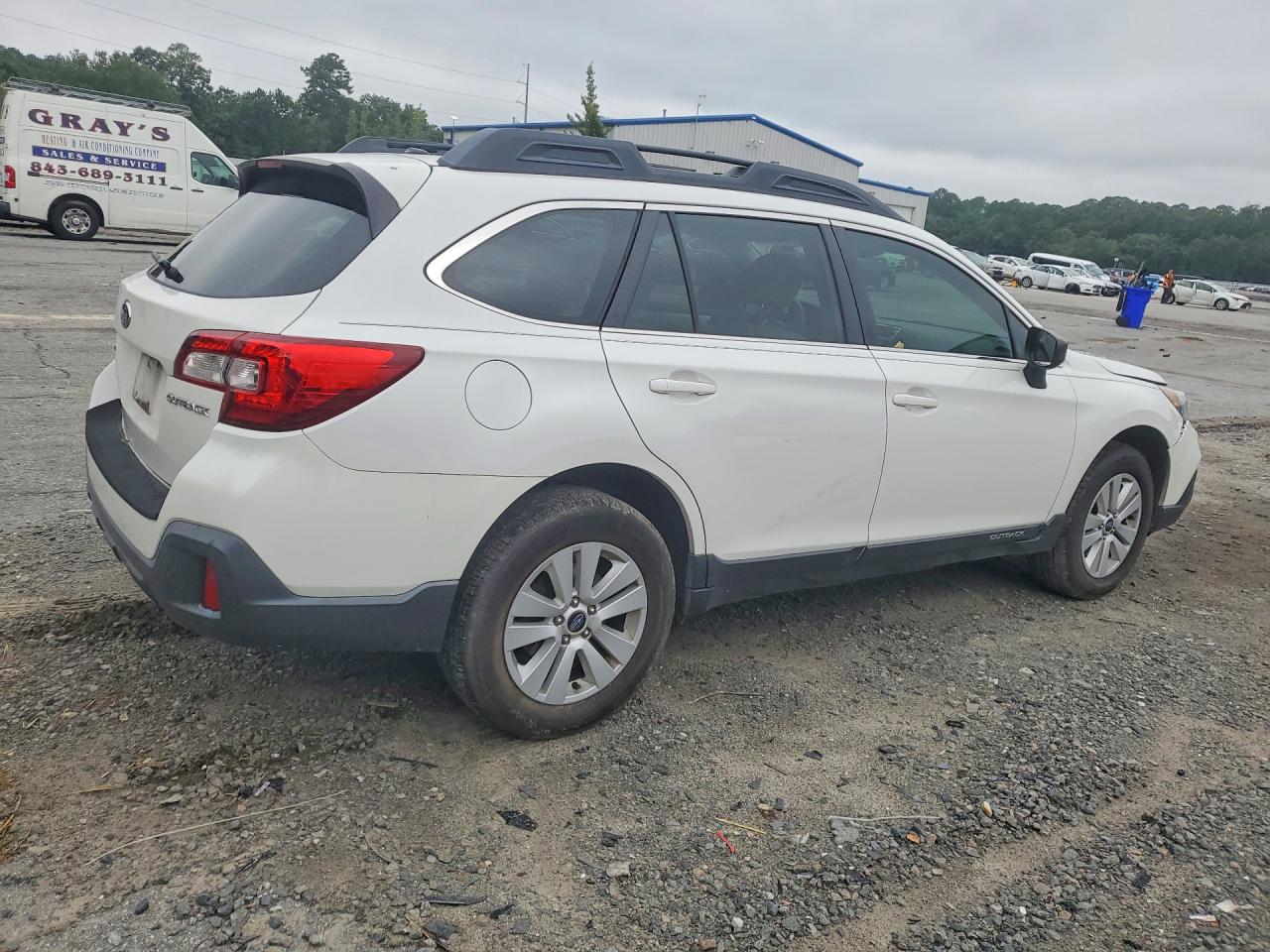 2019 SUBARU OUTBACK 2.5I — снимка 3