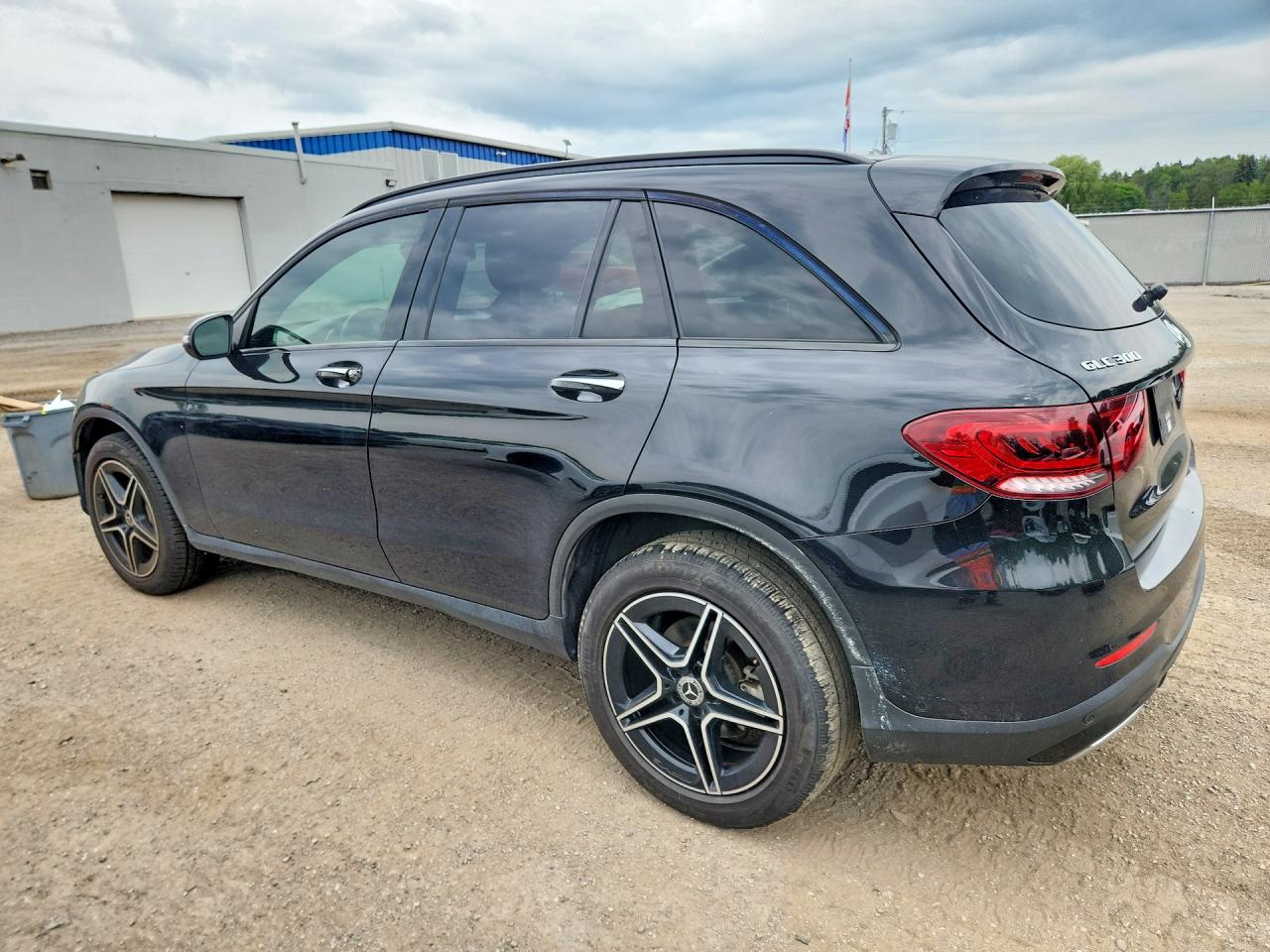 2020 MERCEDES-BENZ GLC 300 4MATIC — снимка 2