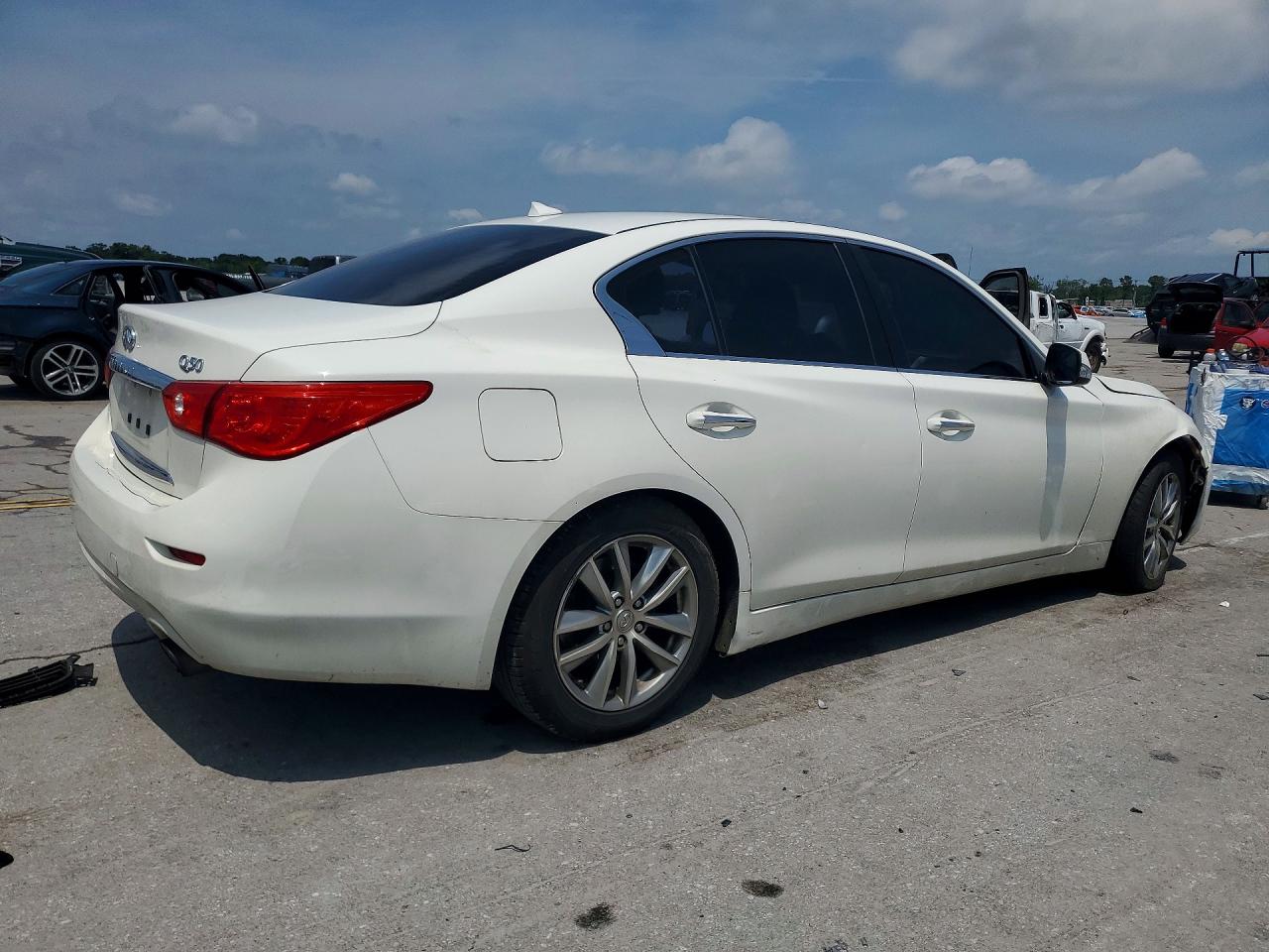 2017 INFINITI CLA 250 — снимка 3