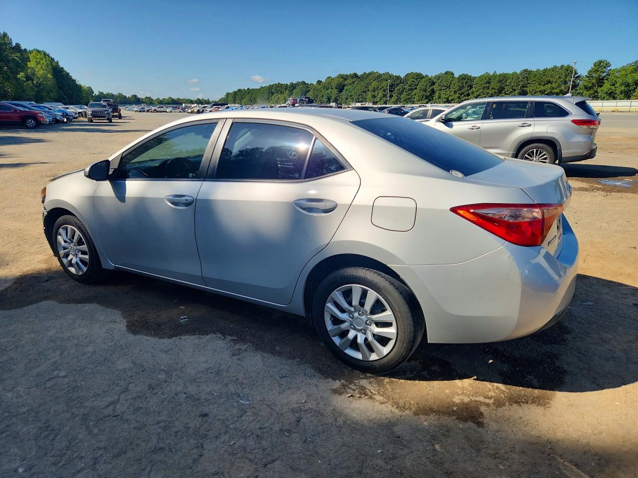 2019 TOYOTA COROLLA LE — снимка 2
