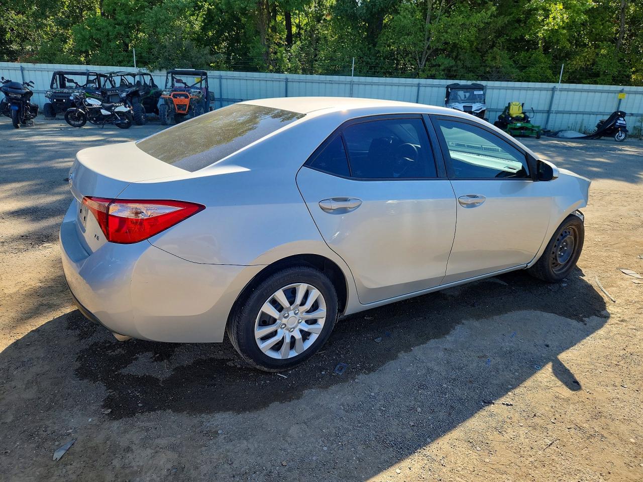 2019 TOYOTA COROLLA LE — снимка 3