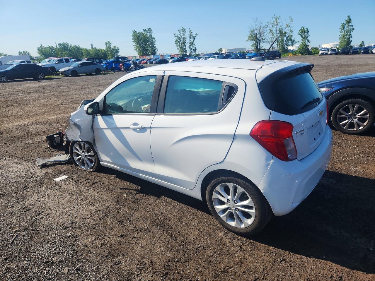 2019 CHEVROLET SPARK 1LT — снимка 2