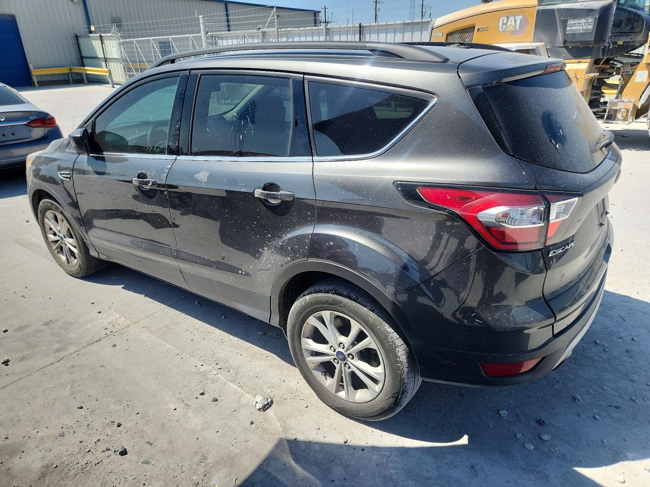 2018 FORD ESCAPE SE — снимка 2