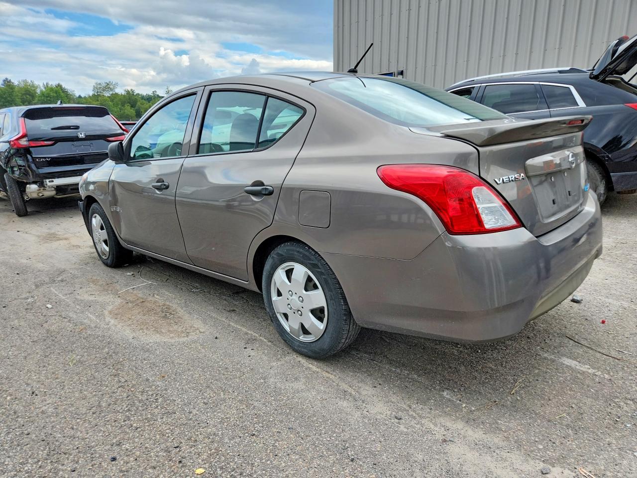2015 NISSAN VERSA 1.6 S PLUS — снимка 2