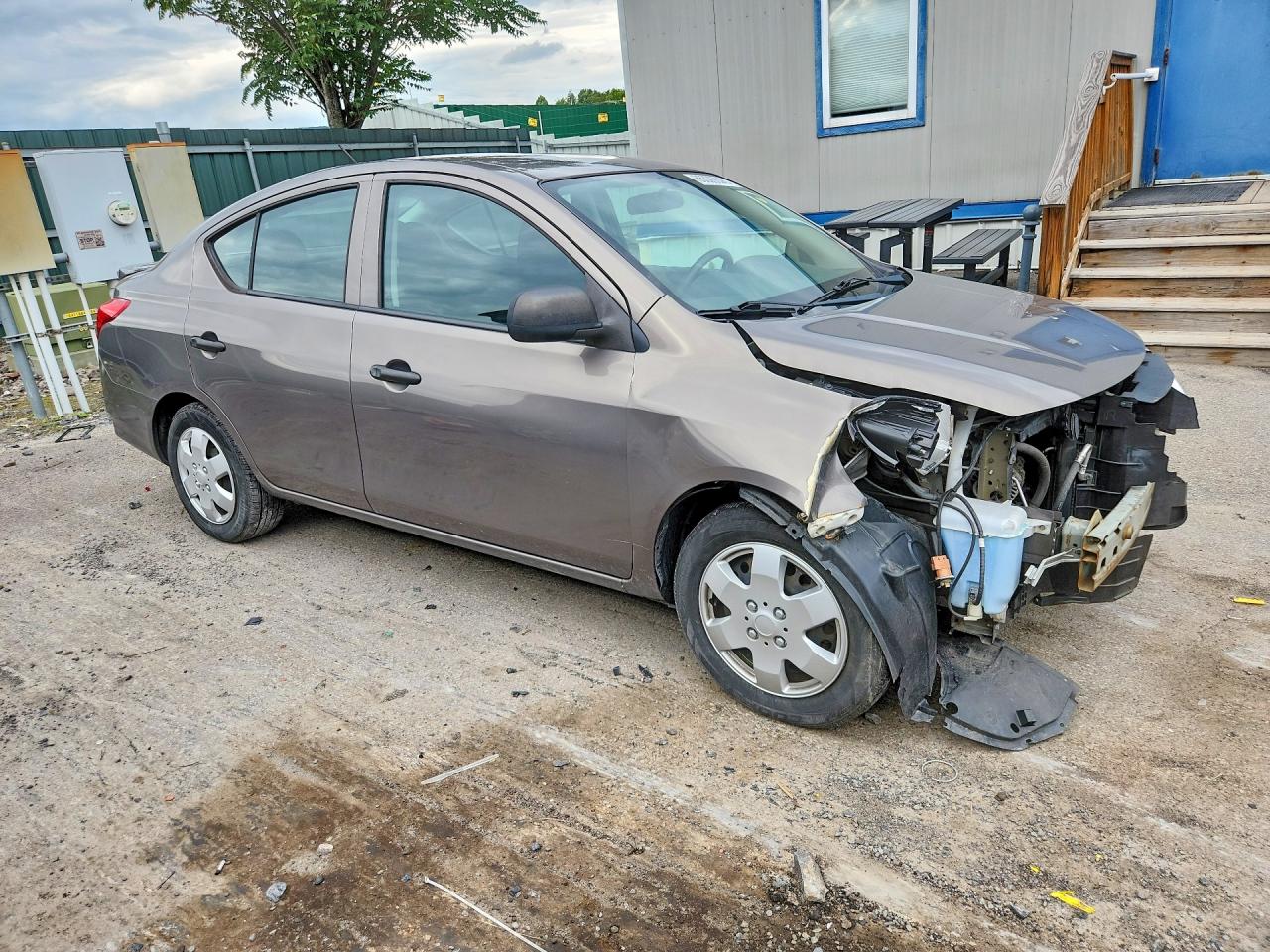 2015 NISSAN VERSA 1.6 S PLUS — снимка 4