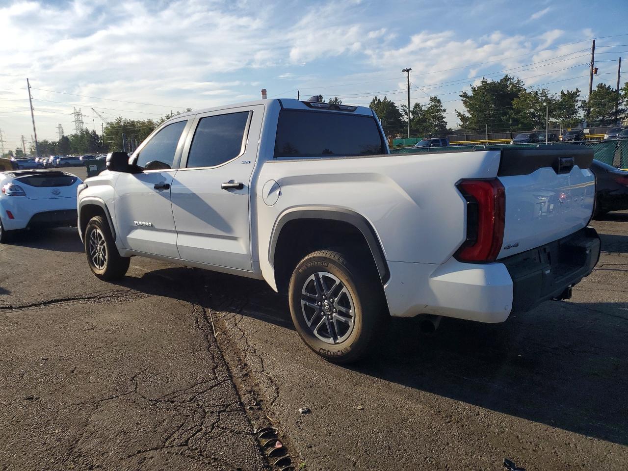 2025 TOYOTA TUNDRA SR5 — снимка 2