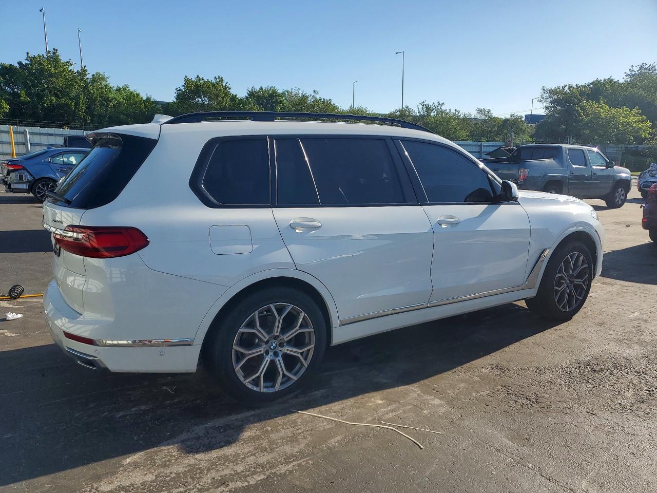 2021 BMW X7 XDRIVE40I — снимка 3
