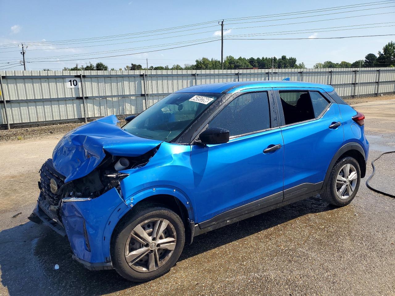 2021 NISSAN KICKS S