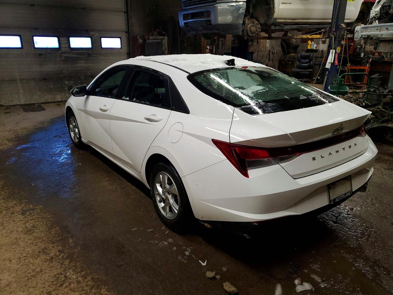2022 HYUNDAI ELANTRA SEL — снимка 2