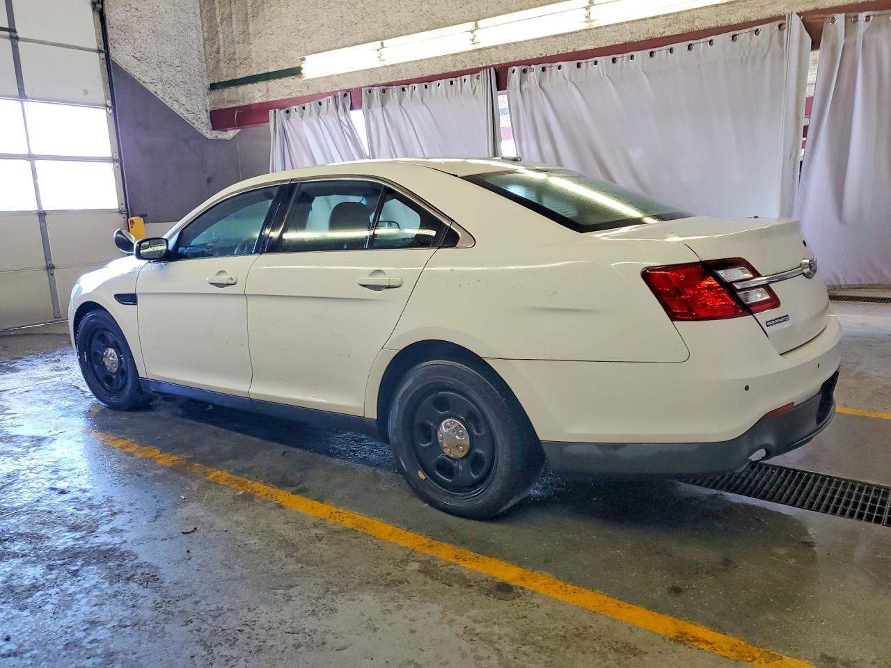 2016 FORD TAURUS POLICE INTERCEPTOR — снимка 2
