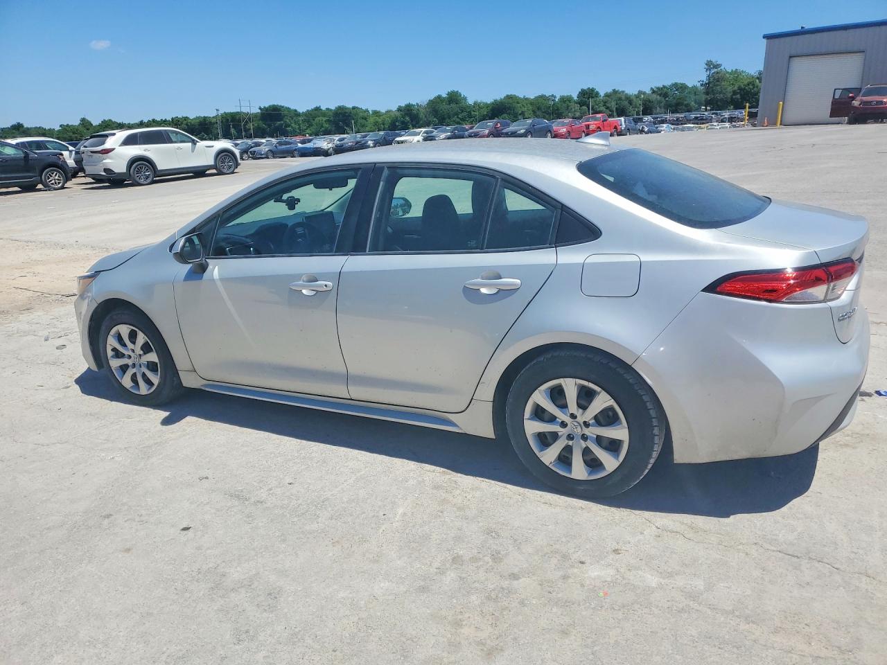 2020 TOYOTA COROLLA LE — снимка 2