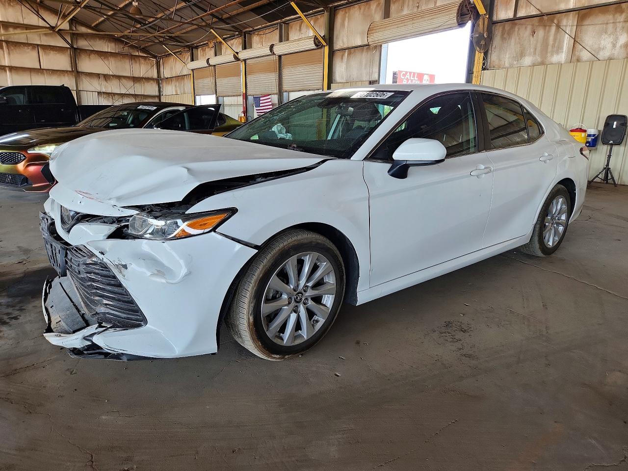 2019 TOYOTA CAMRY LE