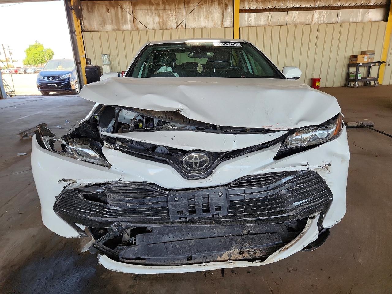 2019 TOYOTA CAMRY LE — снимка 5