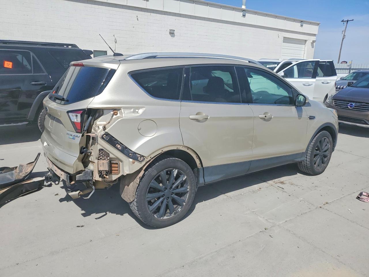 2017 FORD ESCAPE TITANIUM — снимка 3