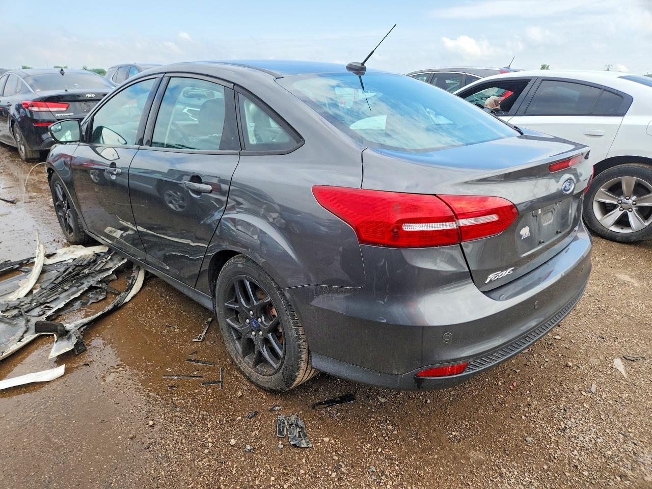 2016 FORD FOCUS SE — снимка 2