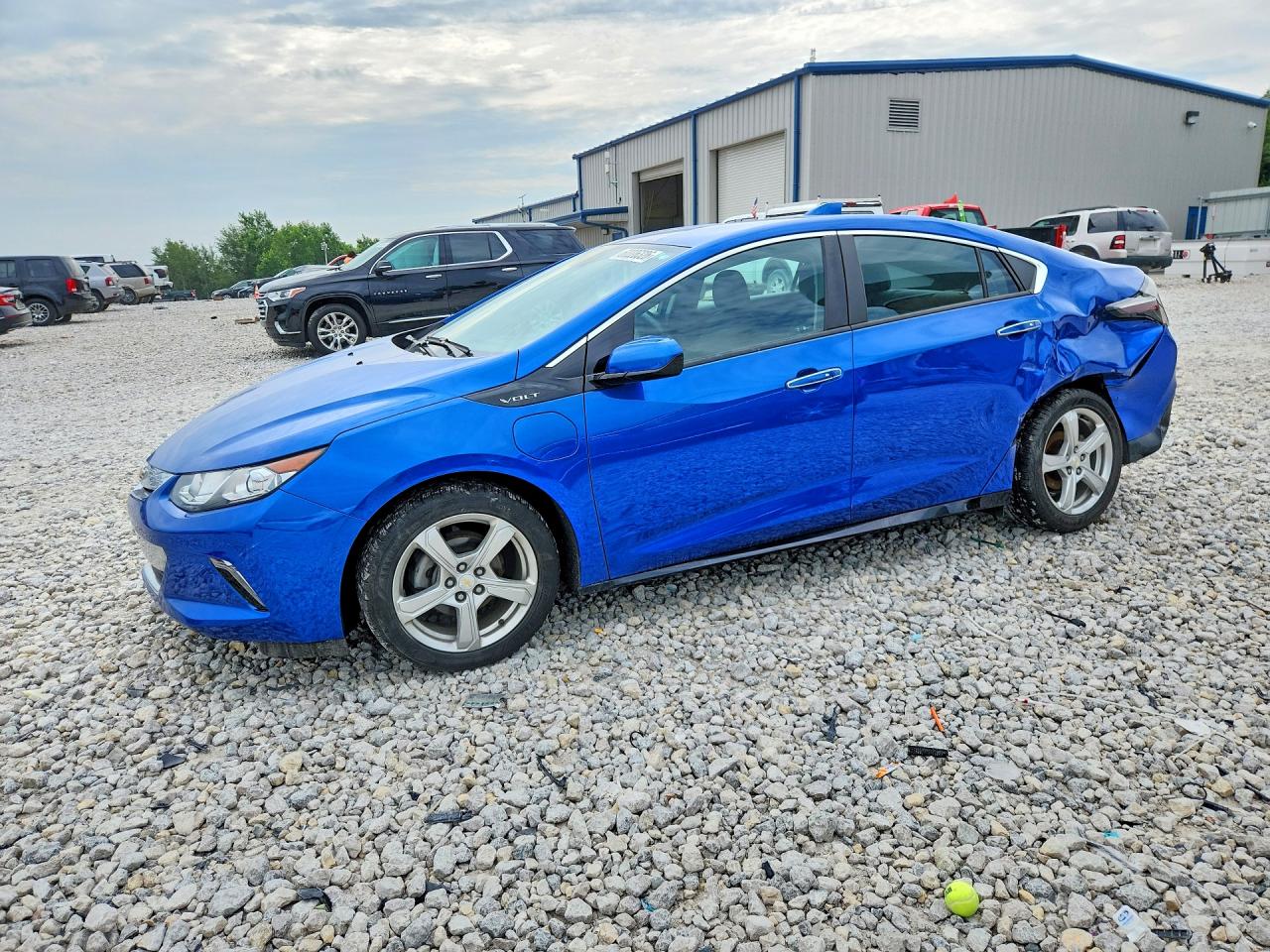 2017 CHEVROLET VOLT LT