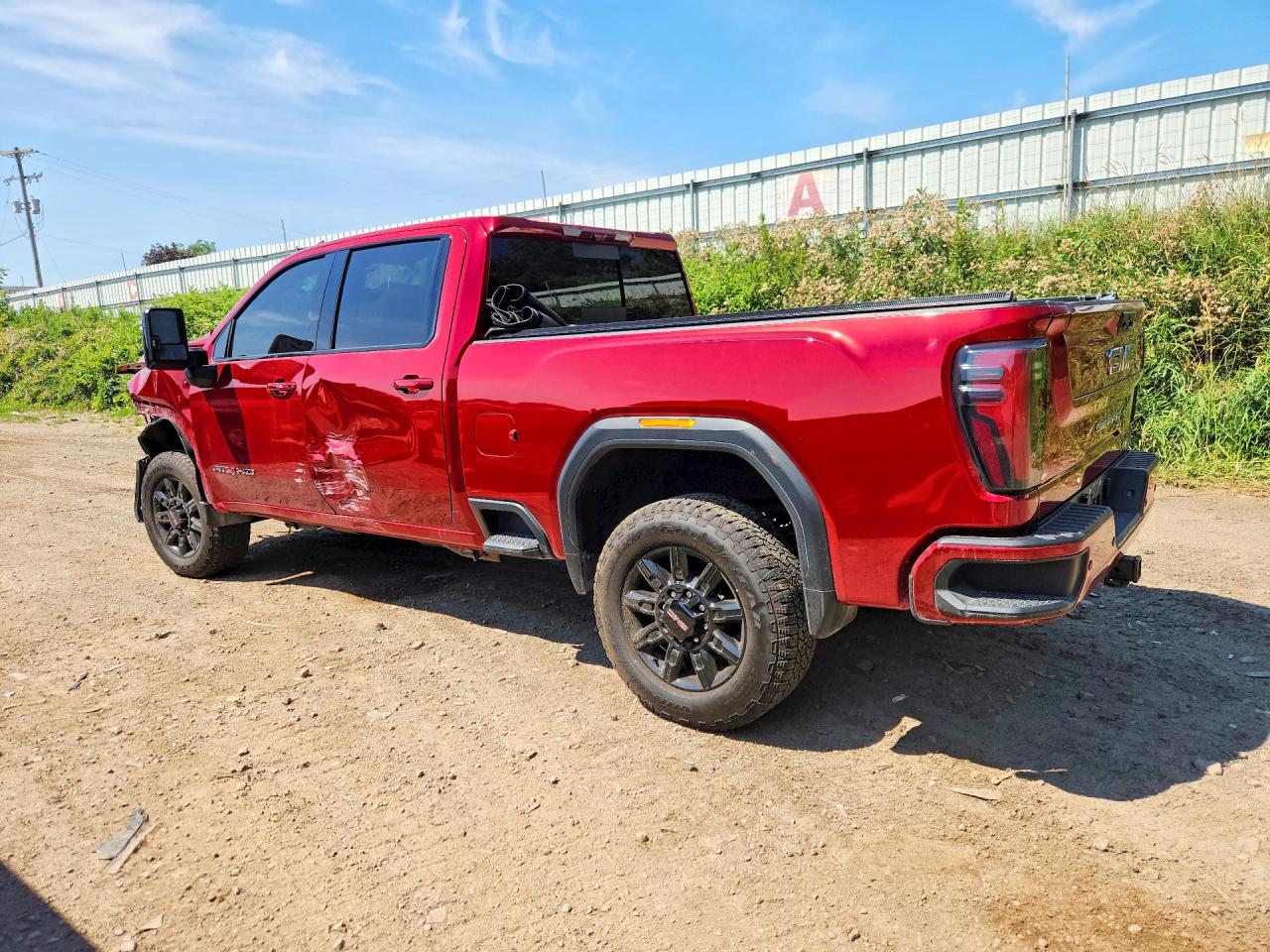 2026 GMC SIERRA K2500 AT4 — снимка 2