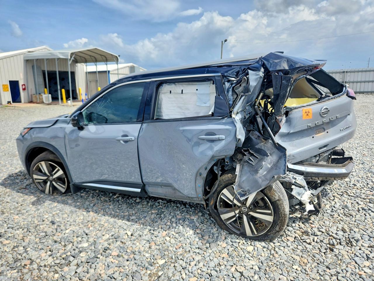 2021 NISSAN ROGUE PLATINUM — снимка 2