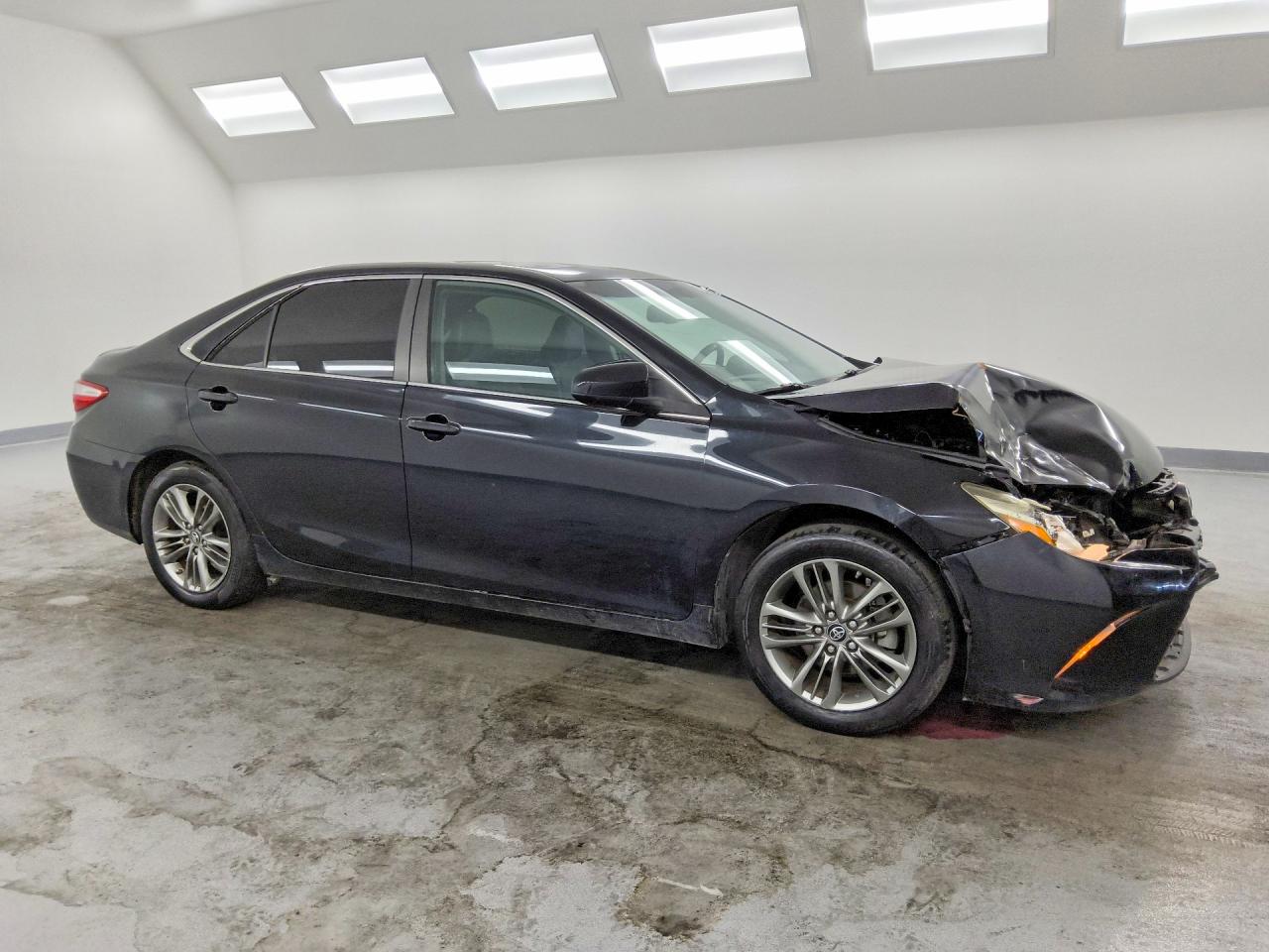 2016 TOYOTA CAMRY SE — снимка 4